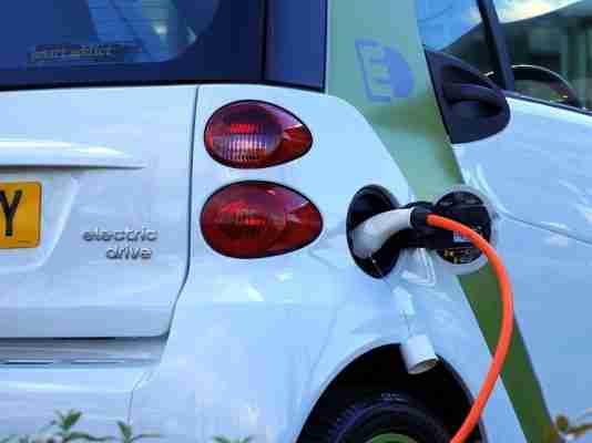 Renewable Energy Institute - Electric Vehicles Qualification